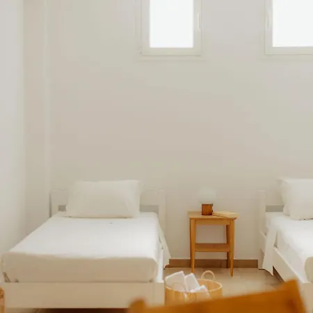 Adelfia 2 Apartment *